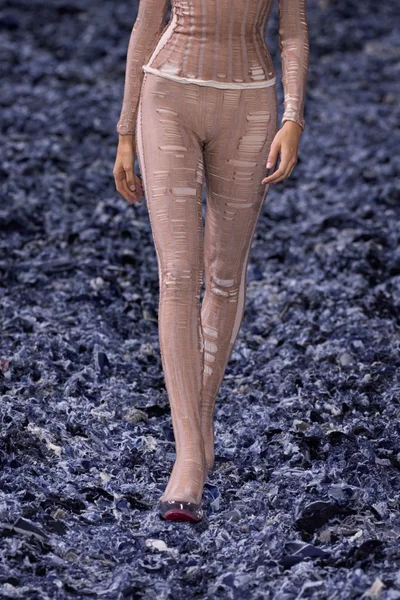 Look 65